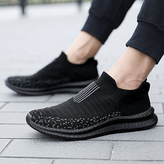Breathable Lightweight Men’s Casual Slip-On Sneakers – Anti-Slip Outdoor Walking Flats, Vulcanized Comfort Shoes