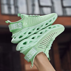 Men Shoes Sneakers Fashion Light Breathable Outdoor Platform Walking Shoes For Men Non-slip Mesh Tennis Masculino Sneakers