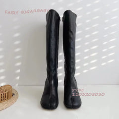 Women’s Knee-High Tabi Boots – Loose Fit Matte Black Leather Long Boots with Round Chunky High Heels | Split Toe Ankle-to-Knee Zipper Booties, British Style