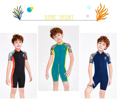 One-Piece Boys’ Long Sleeve Swimsuit – Kids’ Sun Protection Swimwear with Matching Swimming Cap