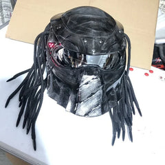 Personalized Full-Cover Predator Helmet – Carbon Fiber Retro Full-Face Motorcycle Helmet | Special-Shaped Design | DOT & ECE Certified