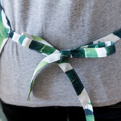 Monstera Deliciosa Waterproof Apron Printed Polyester Cotton Couple Sleeveless Fabric Home Kitchen Baking Apron