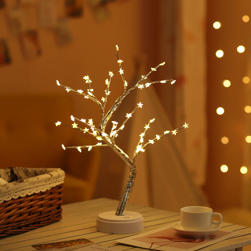 Sélection de cadeaux, cadeau de fête des mères, décoration de la maison, veilleuse dans la chambre à coucher