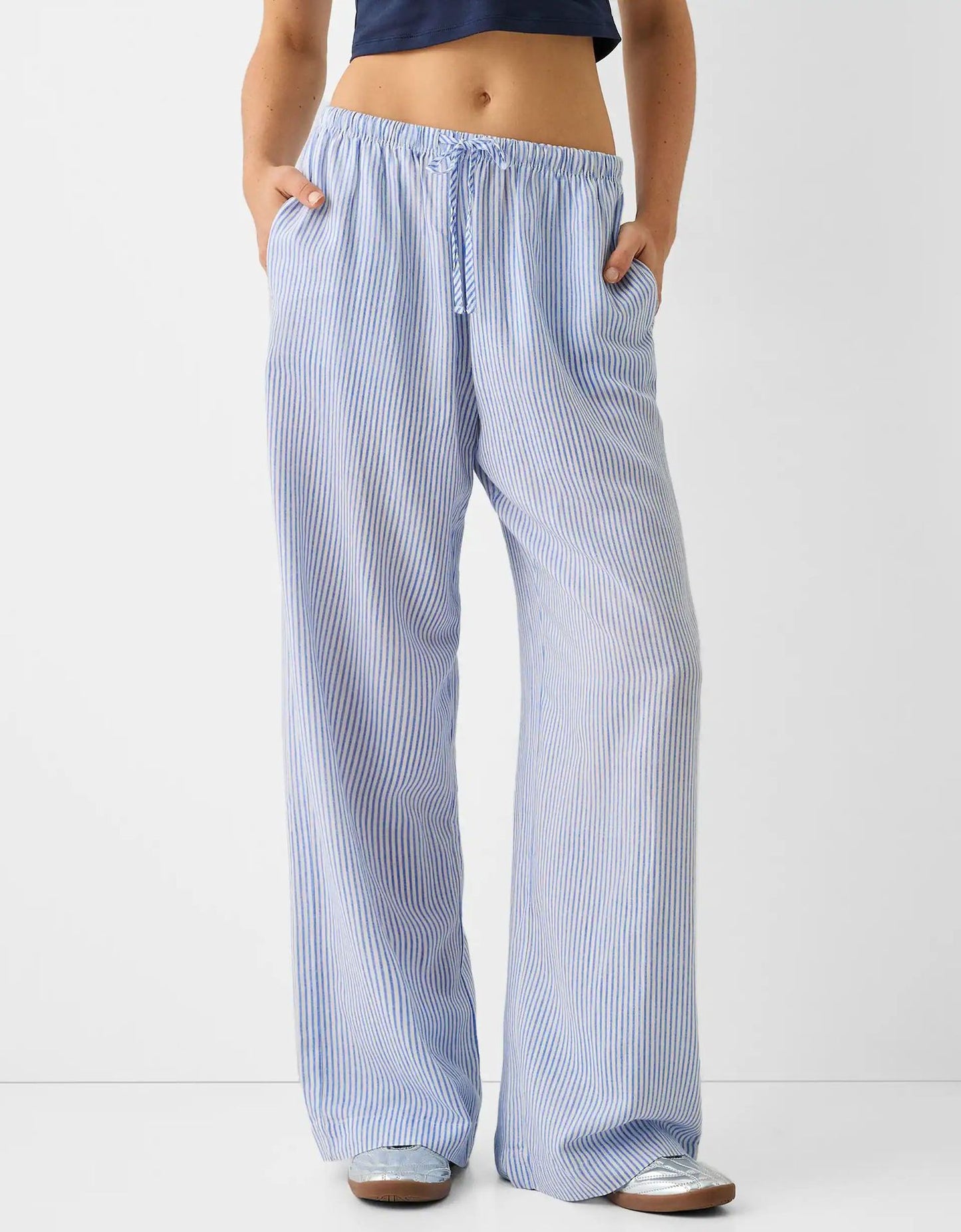 Women's Comfortable Elastic Waist Pinstripe Casual Loose Trousers