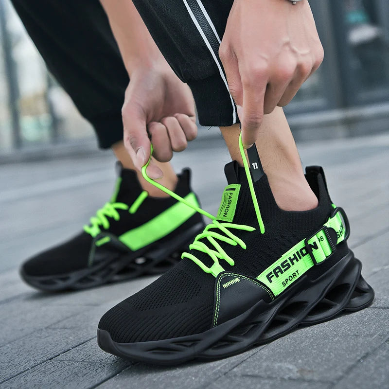 Men's Fashion Running Sneakers Breathable Comfortable Non-slip Shoes Lightweight Tennis Shoes Fluorescent Shoes