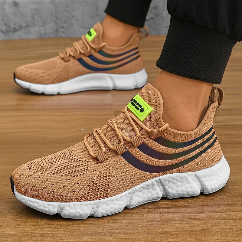 Men Shoes Breathable Classic Running Sneakers for Man Outdoor Light Comfortable Mesh Shoes Slip on Walking Shoes Tenis Masculino