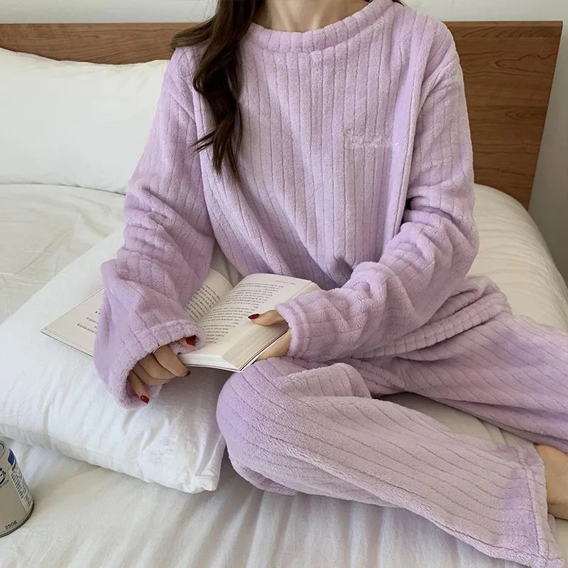 Women Velvet Pajama Set Fleecing Warm Loose Top And Elastic Waist Pants Home Casual Warm Woolen Suit Women 2023 Autumn Winter