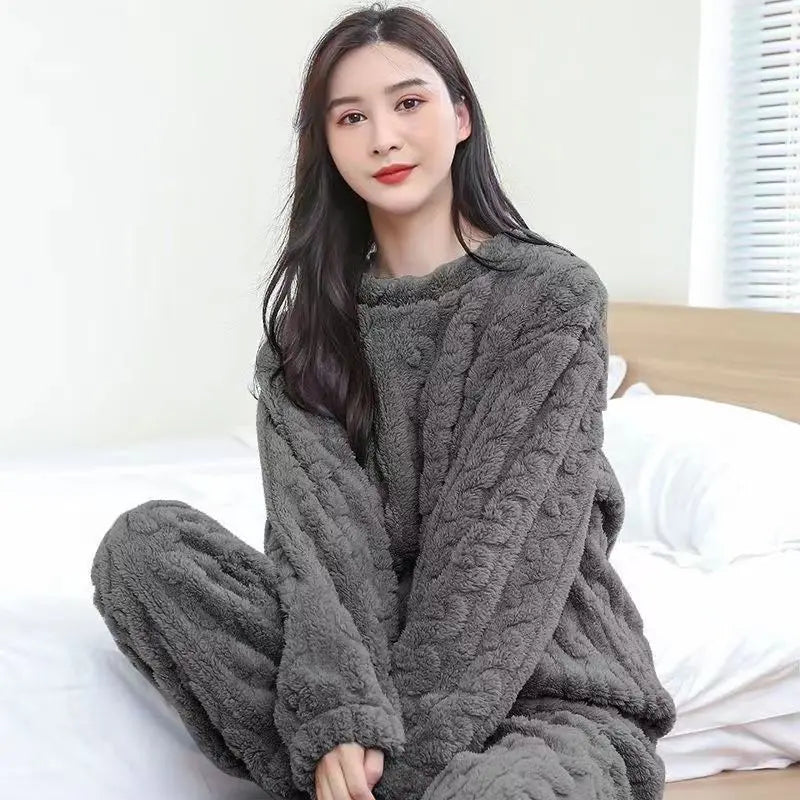 Women Velvet Pajama Set Fleecing Warm Loose Top And Elastic Waist Pants Home Casual Warm Woolen Suit Women 2023 Autumn Winter