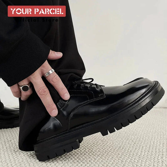 Black Glossy Tabi Shoes for Men: Split Toe Leather Derby | British Retro Platform Sole Niche Design | Luxury Low-Top Lace-Up Loafers for Men