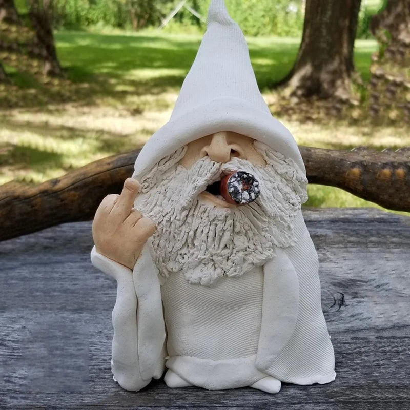 Micro Smoking Gnome Statue Erect Middle Finger Provocative Gnome Landscape Garden Decoration Resin Garden Figurines Ornaments