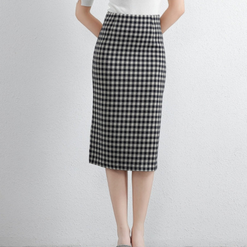 Checkered Knitted Women's Skirt
