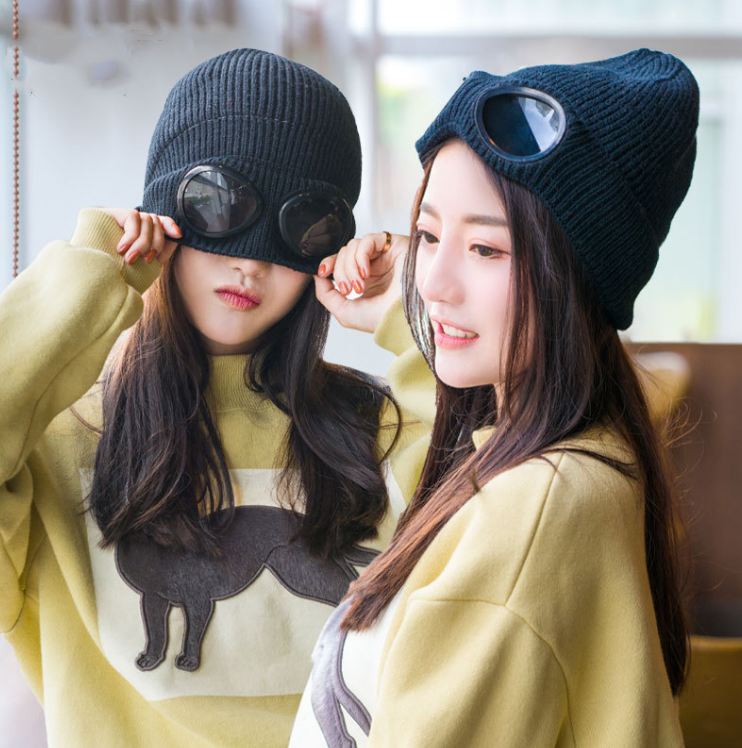 Windproof Mirror And Fleece Knitted Warm Wool Hat